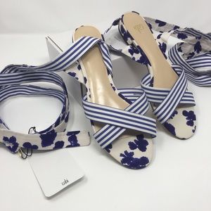 Cabi tie up watercolor sandals NWT